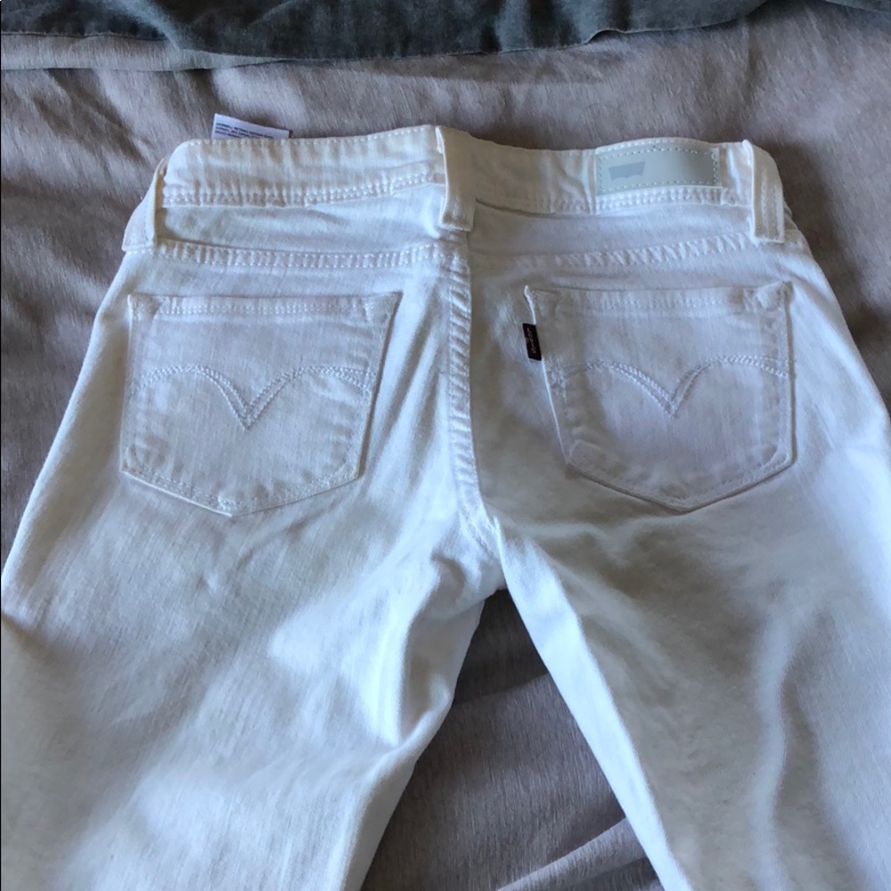White Levi jeans skinny low rise
